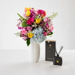 Vase and Fragrance Set